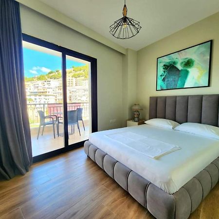 Flori Apartments Саранде Екстериор снимка