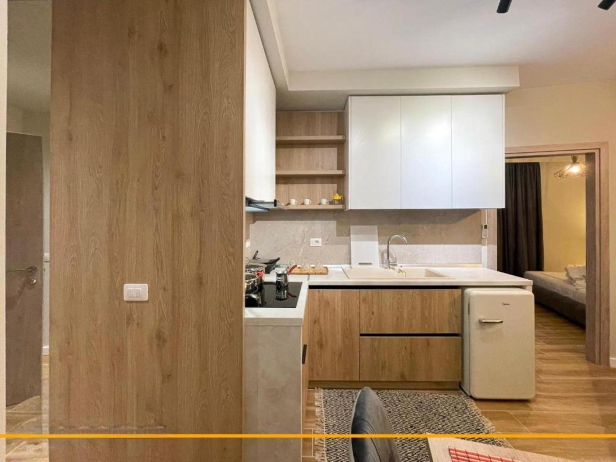 Flori Apartments Саранде Екстериор снимка
